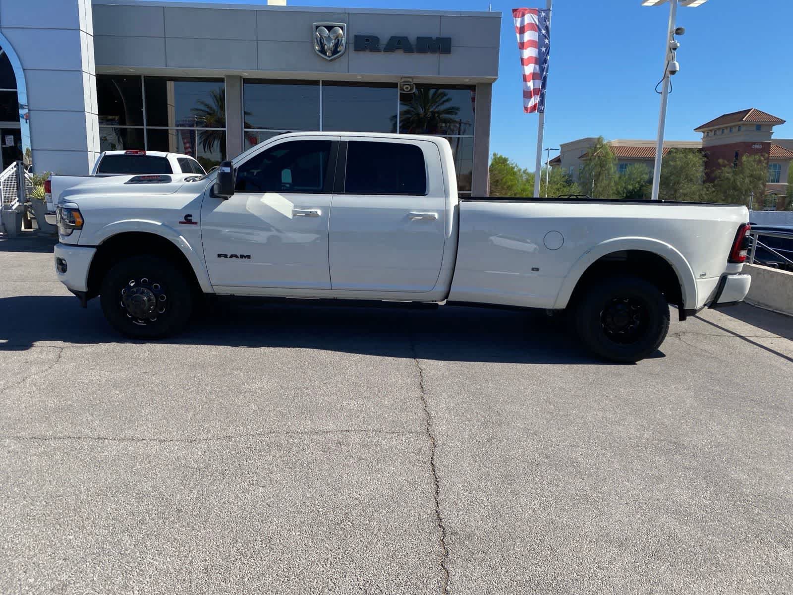 Used 2024 RAM 3500 Limited w/ Night Edition AWD/4WD image 9