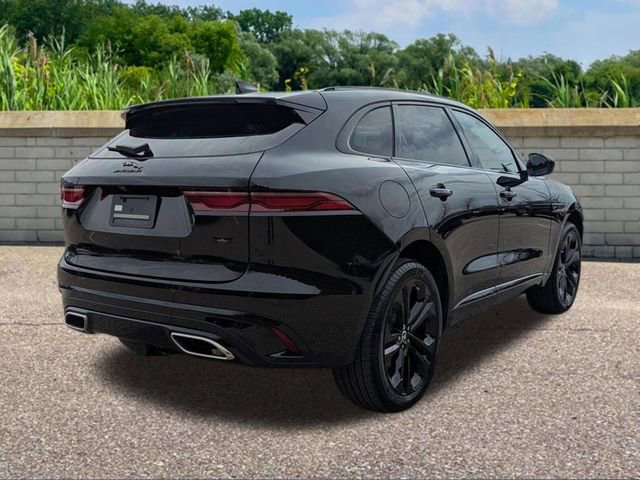 New 2026 Jaguar F-PACE R-Dynamic S image 4