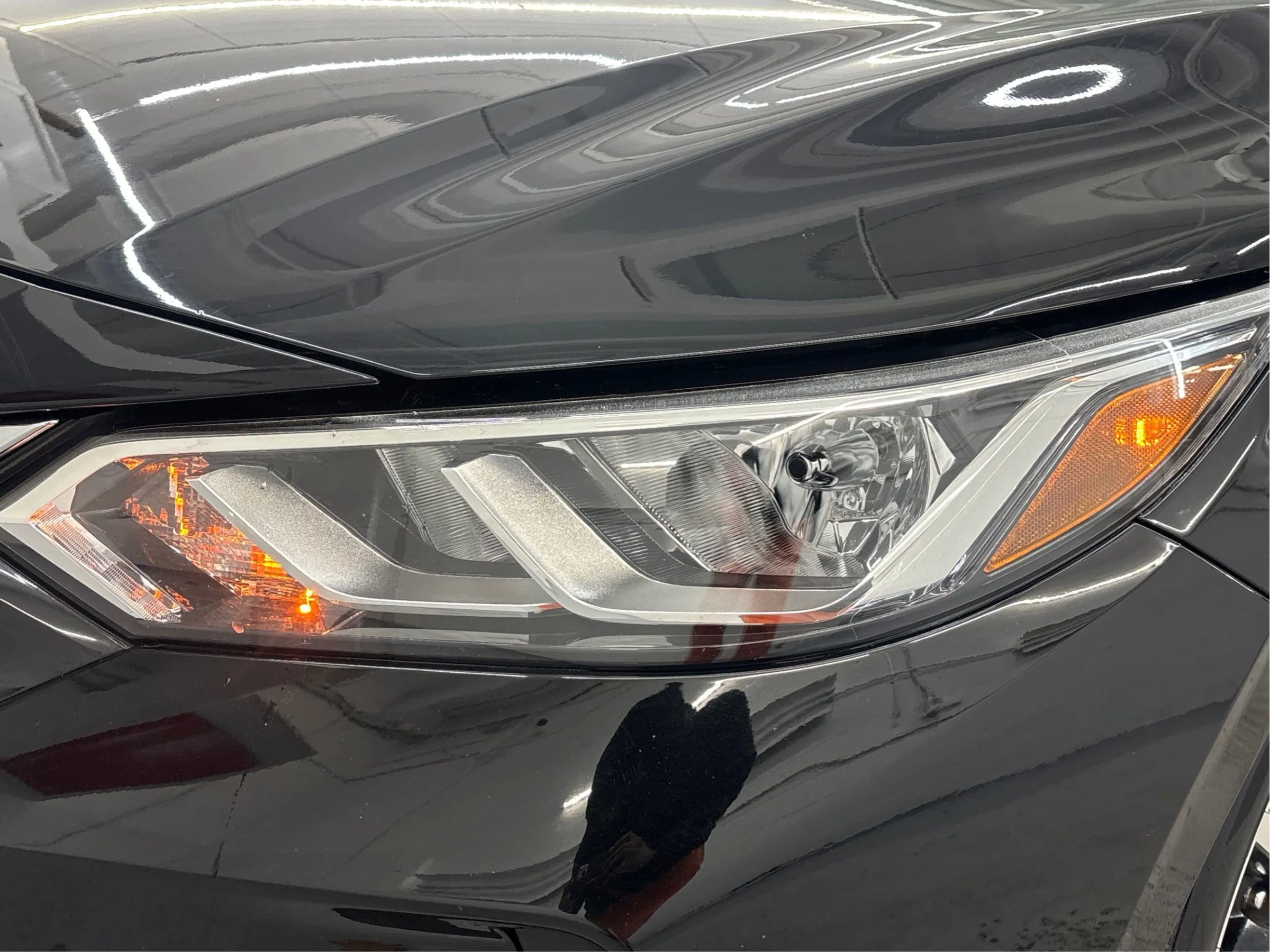 Used 2020 Nissan Sentra SV w/ Trunk Package image 32