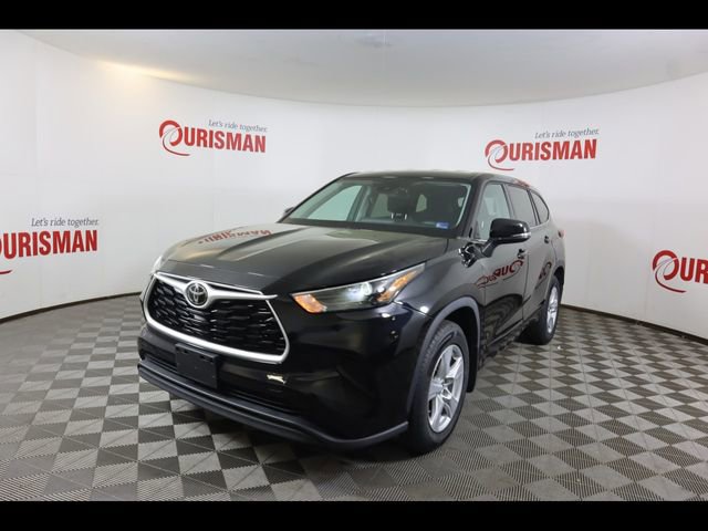Used 2022 Toyota Highlander L image 2
