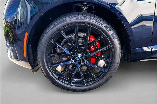 New 2027 BMW X5 xDrive50e w/ M Sport Professional Package AWD/4WD image 8