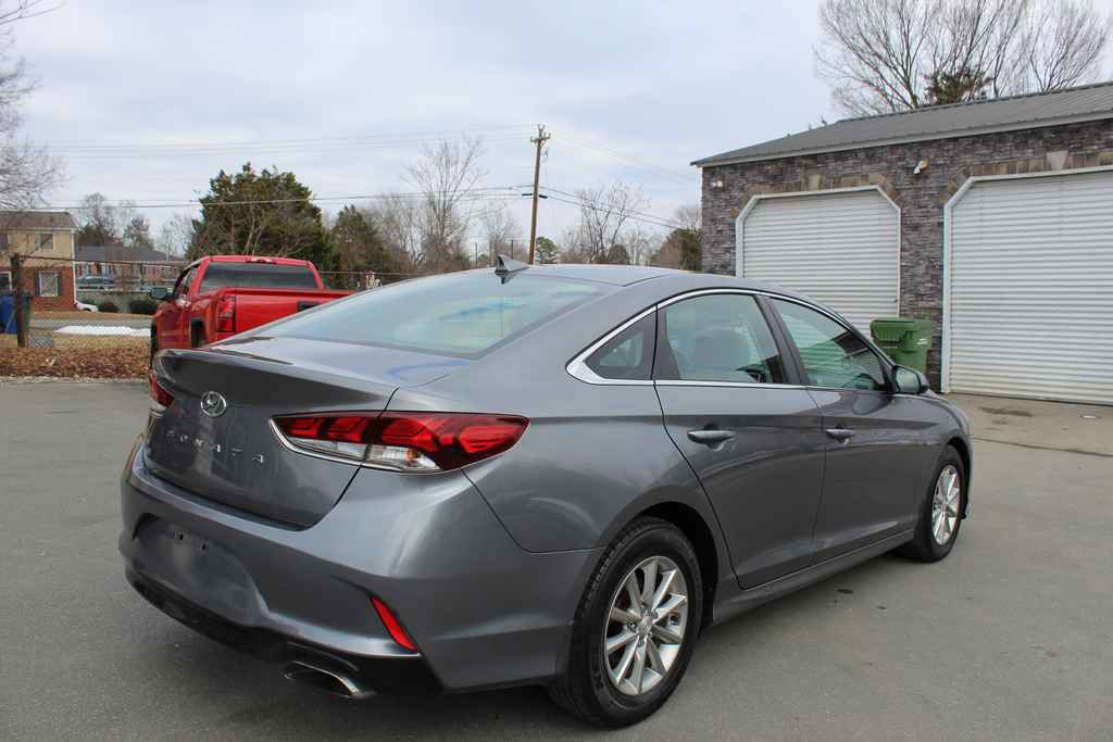 Used 2018 Hyundai Sonata SE image 5