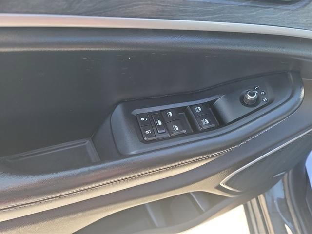 Used 2021 Jeep Grand Cherokee L Limited image 13