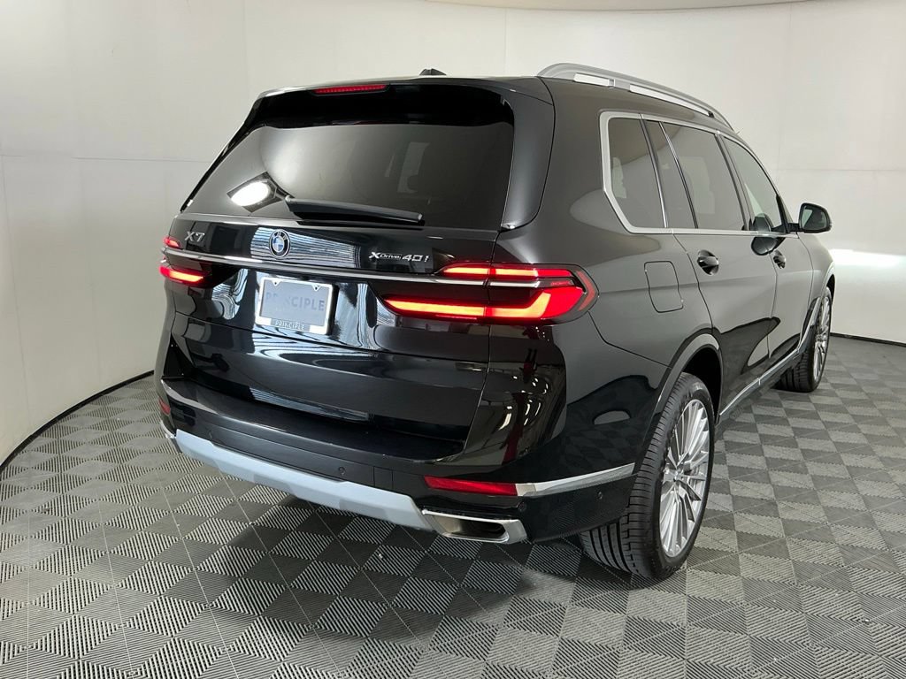 Certified 2024 BMW X7 xDrive40i w/ Premium Package AWD/4WD image 5