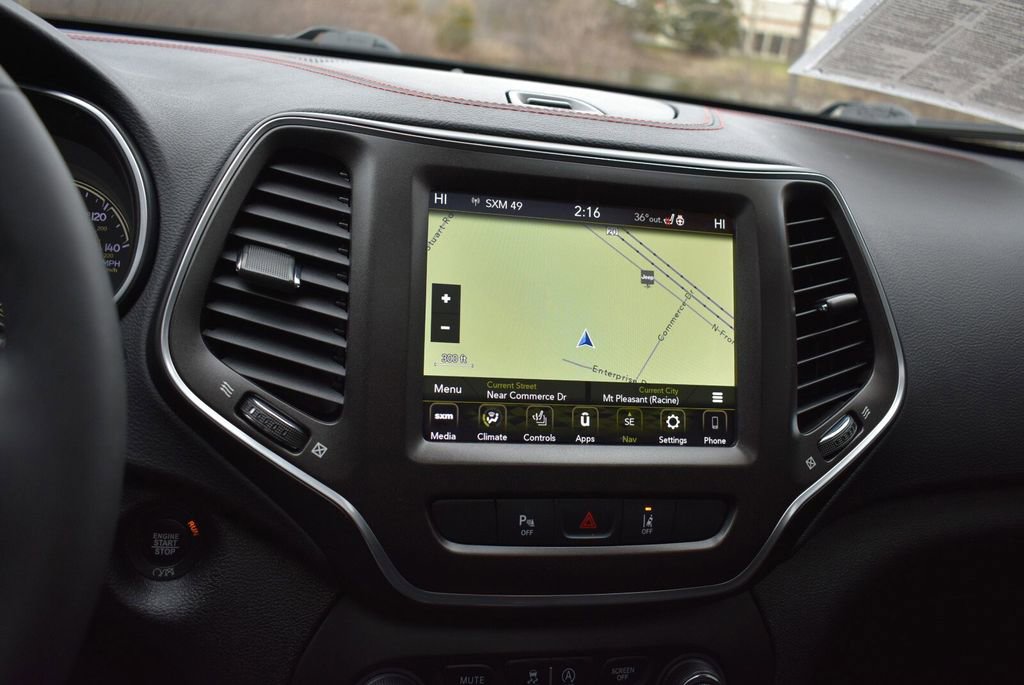 Used 2022 Jeep Cherokee Trailhawk w/ Sun, Sound & Nav Group image 20