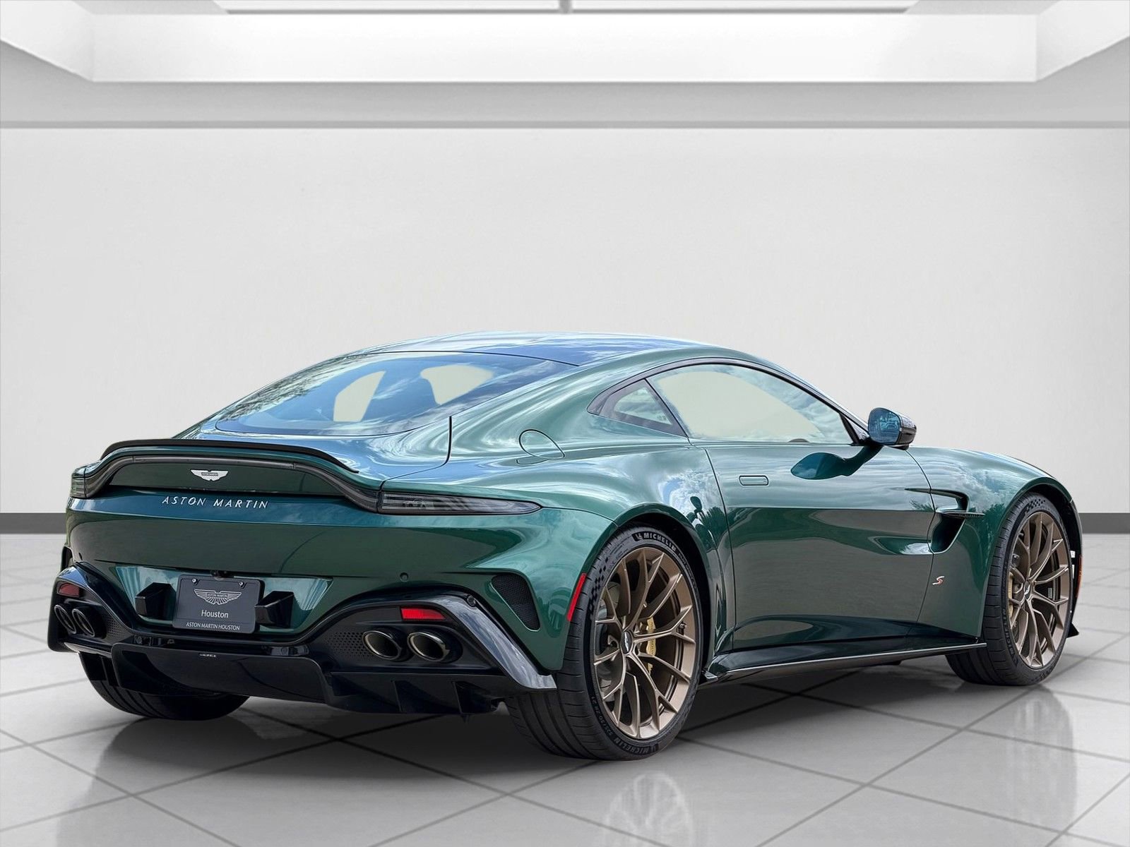 New 2026 Aston Martin V8 Vantage S image 10