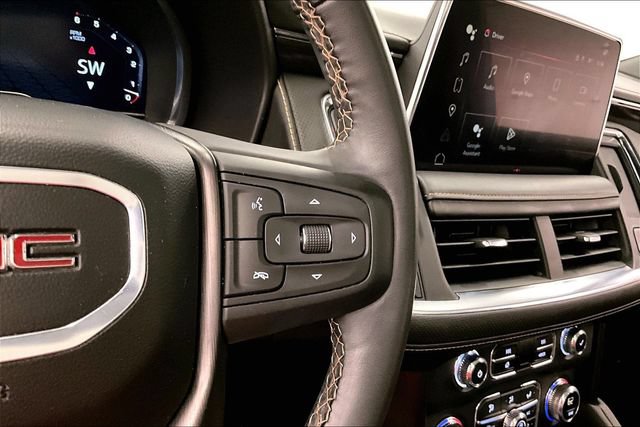 Used 2024 GMC Yukon XL AT4 AWD/4WD image 27