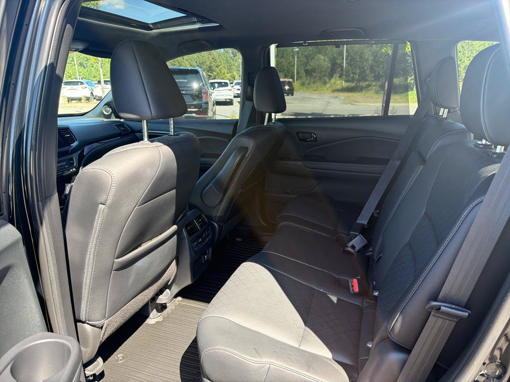 Used 2023 Honda Passport Elite image 27