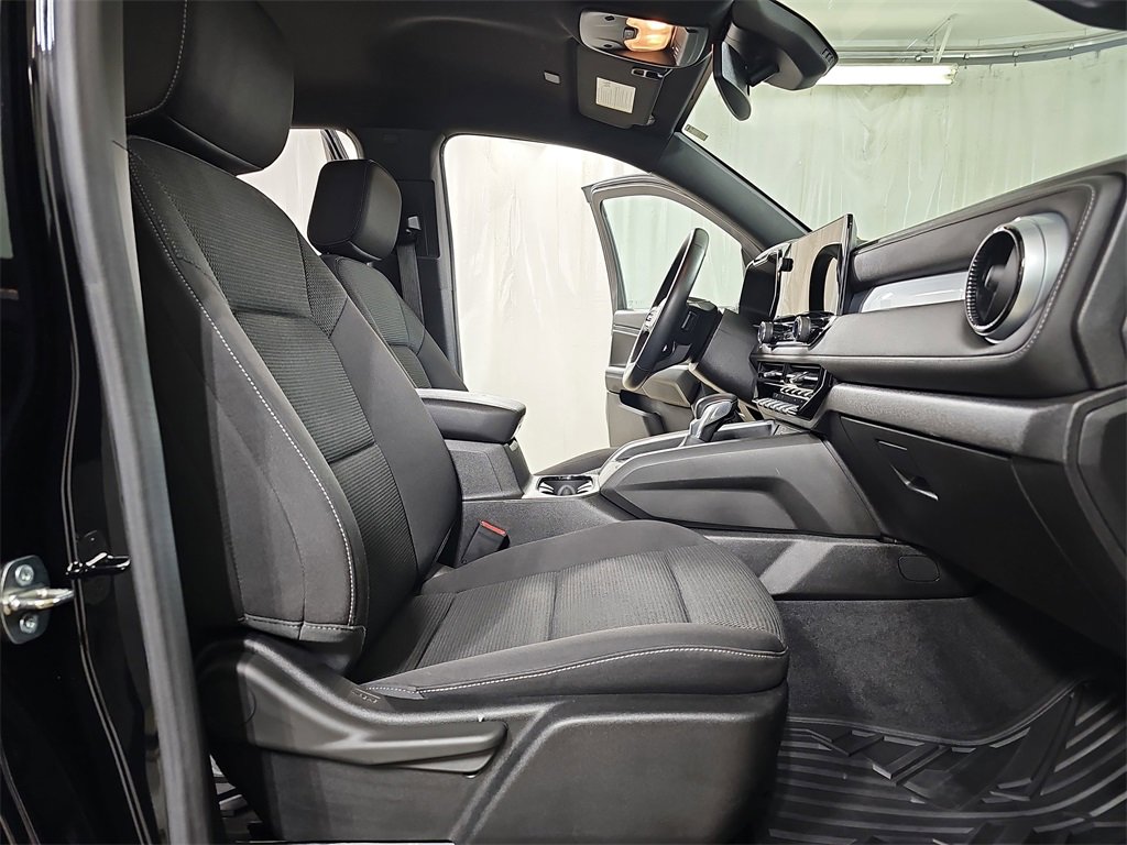 Certified 2023 Chevrolet Colorado LT w/ LT Convenience Package II image 16