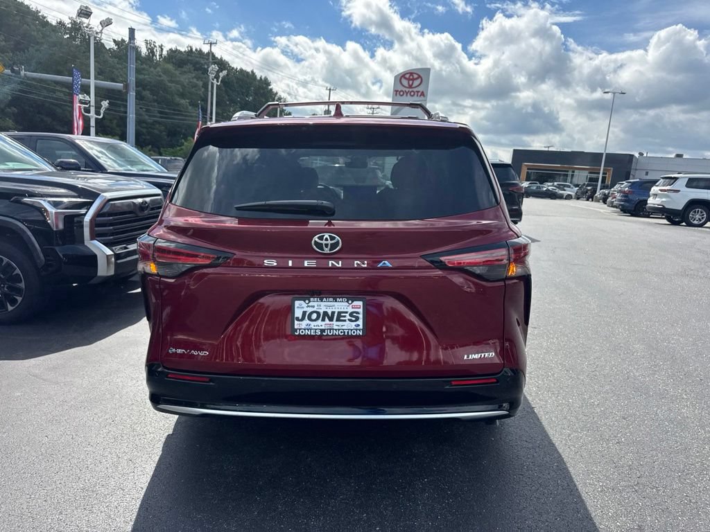 New 2026 Toyota Sienna Limited AWD/4WD image 6