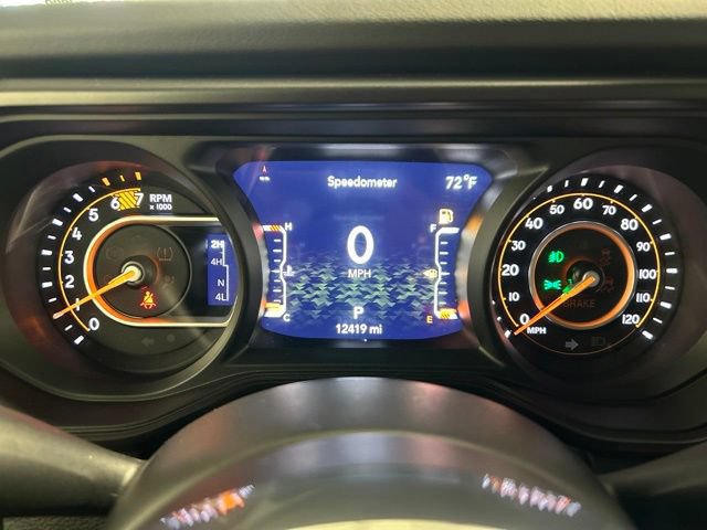 Used 2024 Jeep Wrangler Unlimited Sahara AWD/4WD image 22