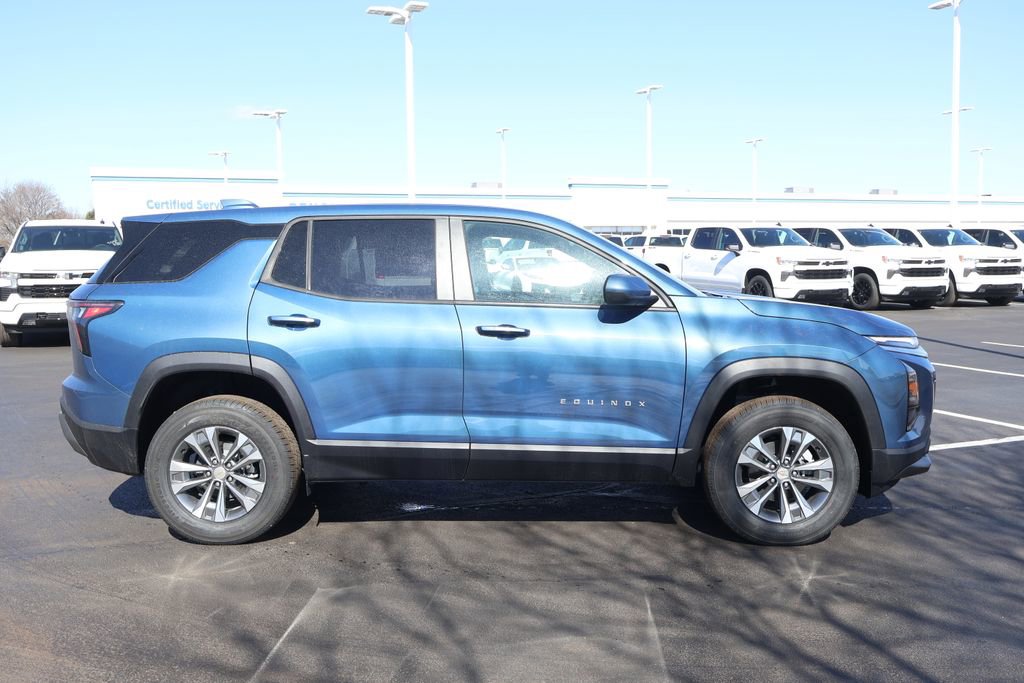 New 2026 Chevrolet Equinox LT w/ Convenience Package II image 9