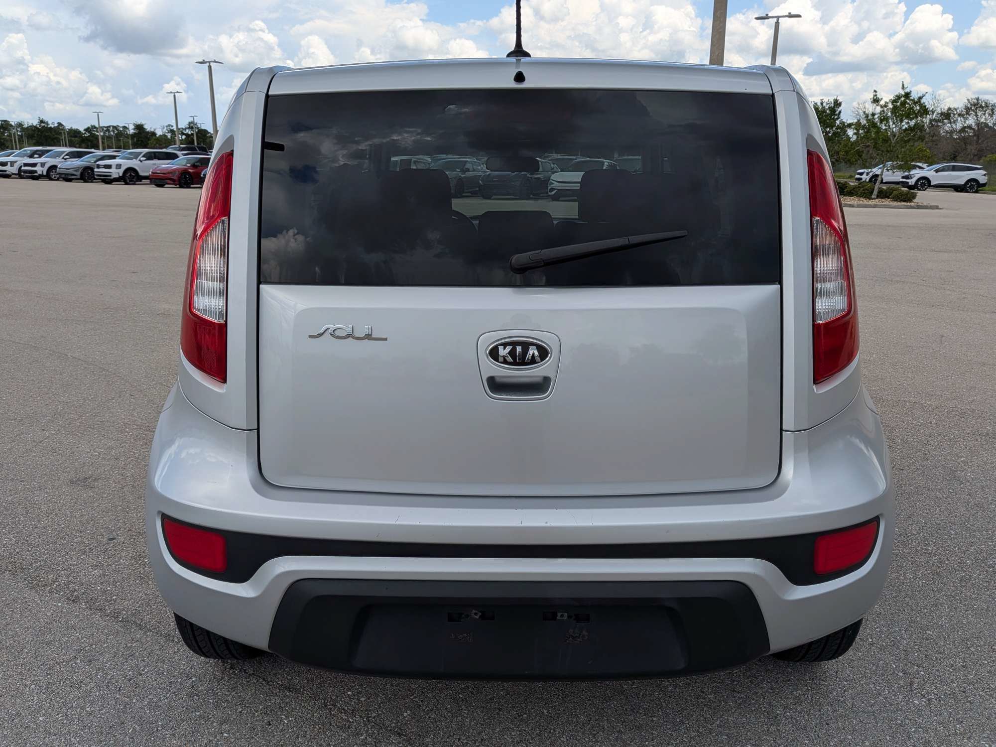 Used 2012 Kia Soul FWD image 6