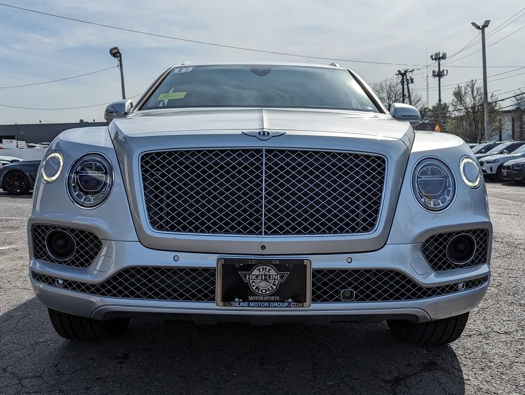 Used 2018 Bentley Bentayga AWD/4WD image 4