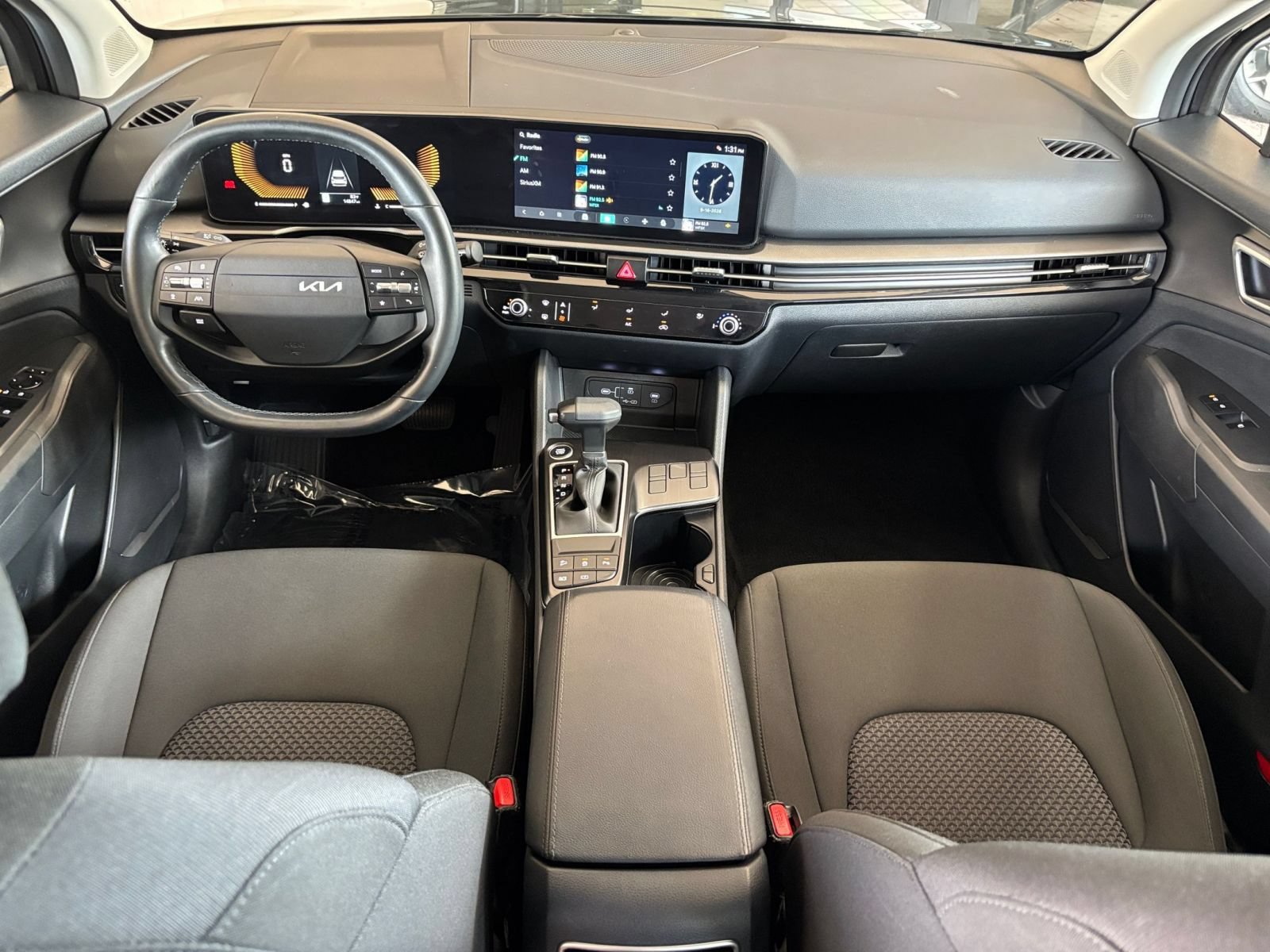 Used 2026 Kia Sportage LX FWD image 32