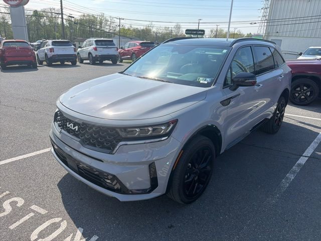 Used 2023 Kia Sorento SX AWD/4WD image 1