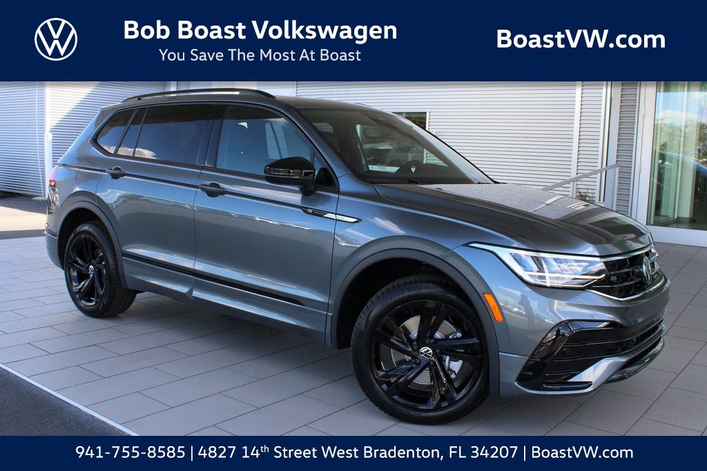 Certified 2024 Volkswagen Tiguan SE R-Line