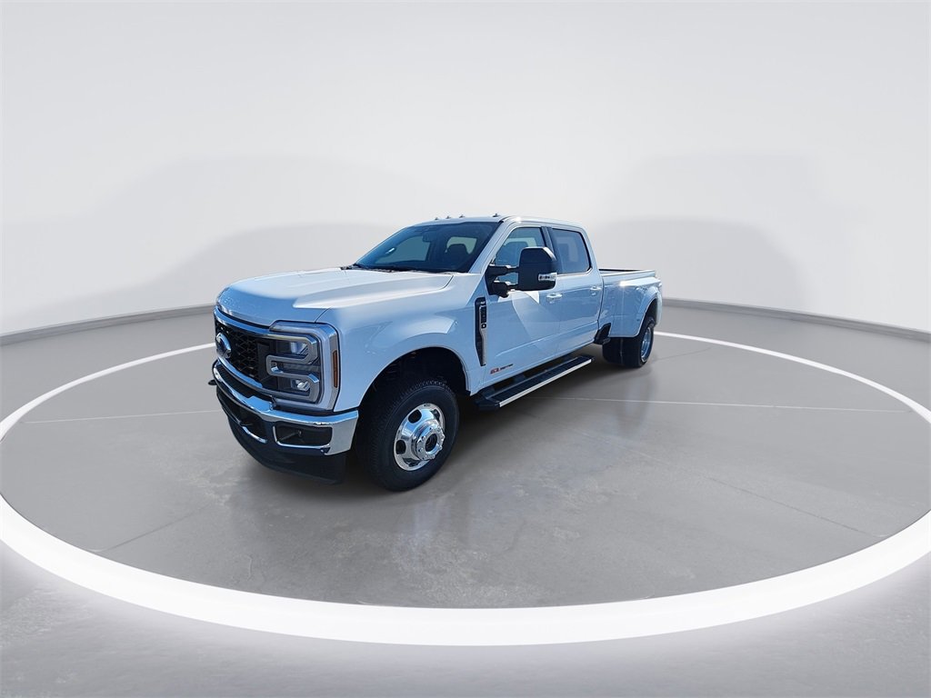 New 2026 Ford F350 XLT w/ XLT Premium Package image 4