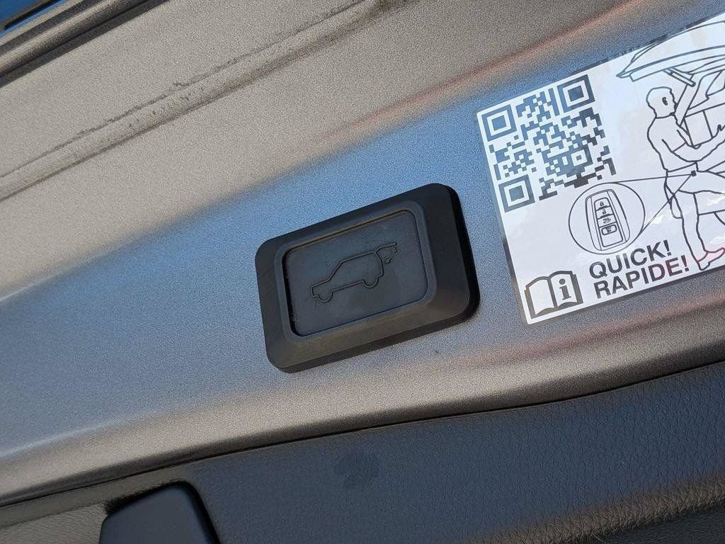 Used 2021 Toyota RAV4 XSE w/ Premium Package AWD/4WD image 9