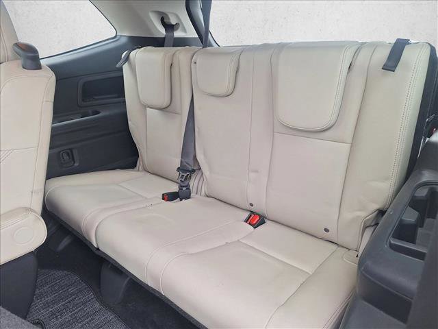 Used 2019 Subaru Ascent Limited AWD/4WD image 16
