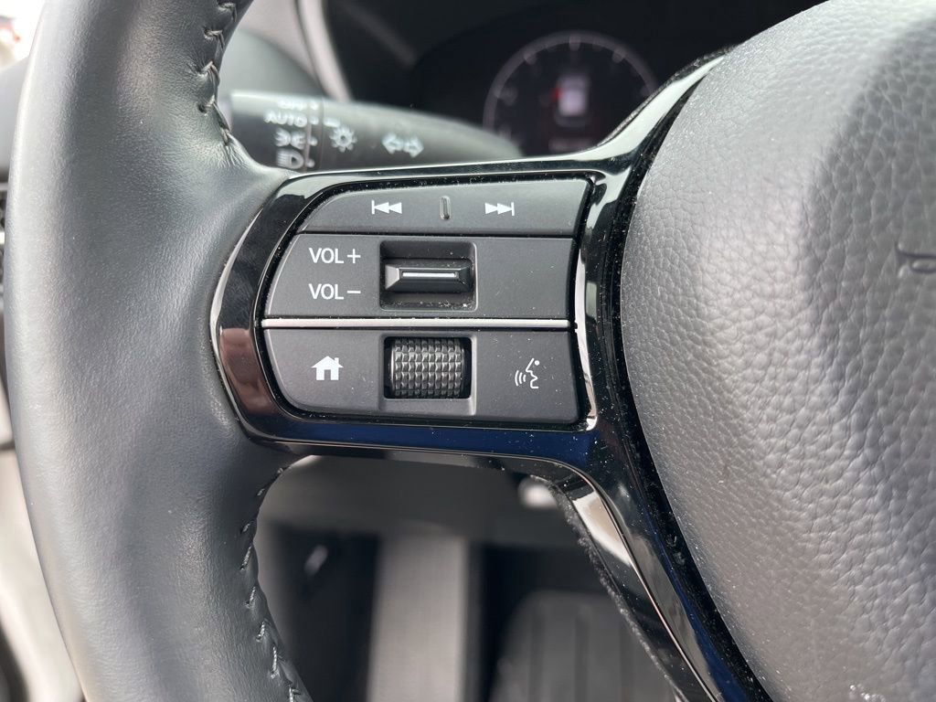 Certified 2023 Honda HR-V EX-L image 18