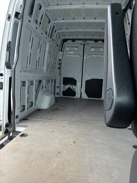 Used 2023 Mercedes-Benz Sprinter 2500 image 18