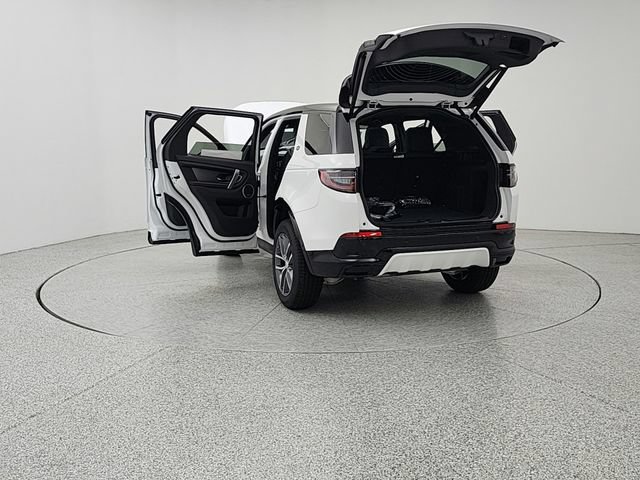 New 2026 Land Rover Discovery Sport Landmark AWD/4WD image 6