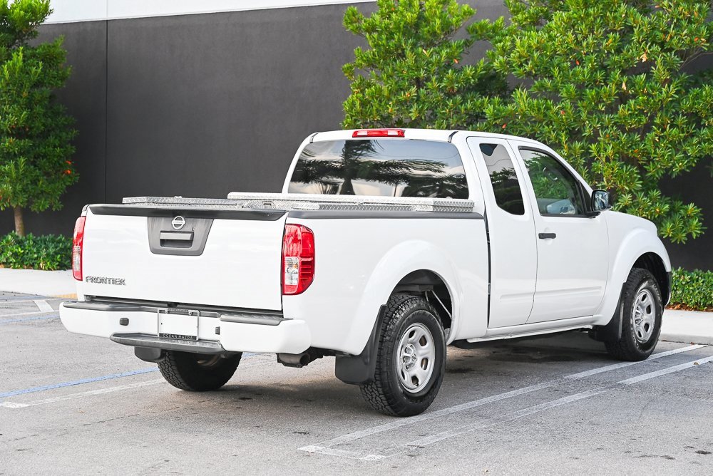 Used 2019 Nissan Frontier S w/ Work Truck Package image 4