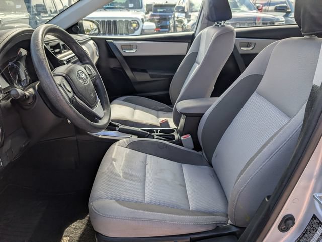 Used 2017 Toyota Corolla LE FWD image 15