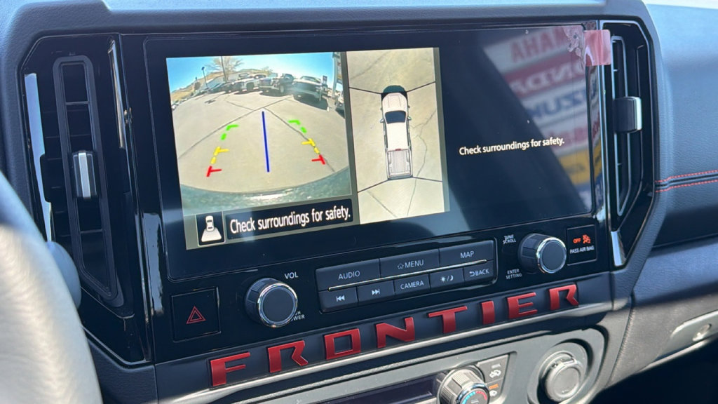 Used 2026 Nissan Frontier PRO-4X w/ Pro Premium Package image 16