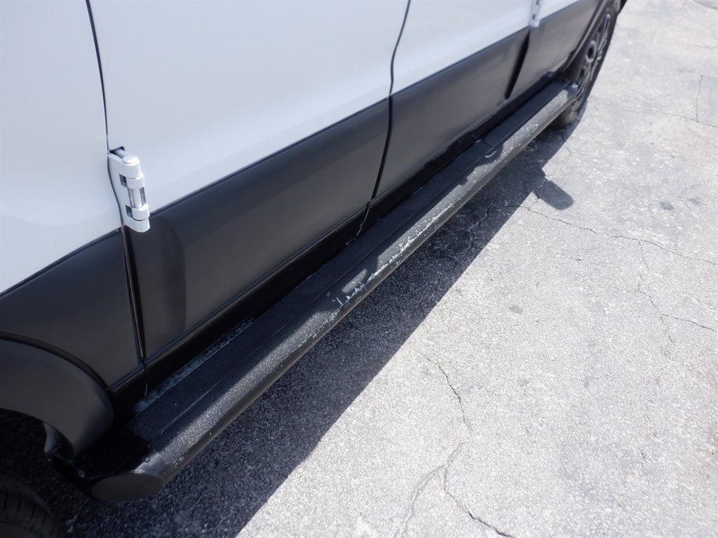 Used 2017 Ford Transit 250 130 Low Roof w/ Exterior Upgrade Package RWD image 8