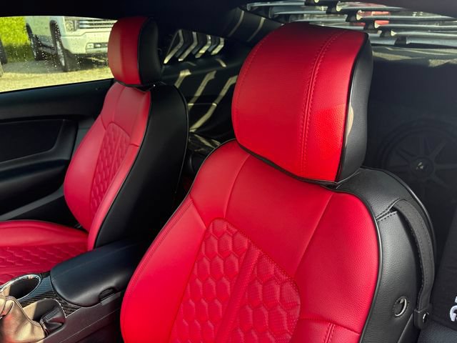 Used 2017 Ford Mustang GT w/ GT Performance Package RWD image 10