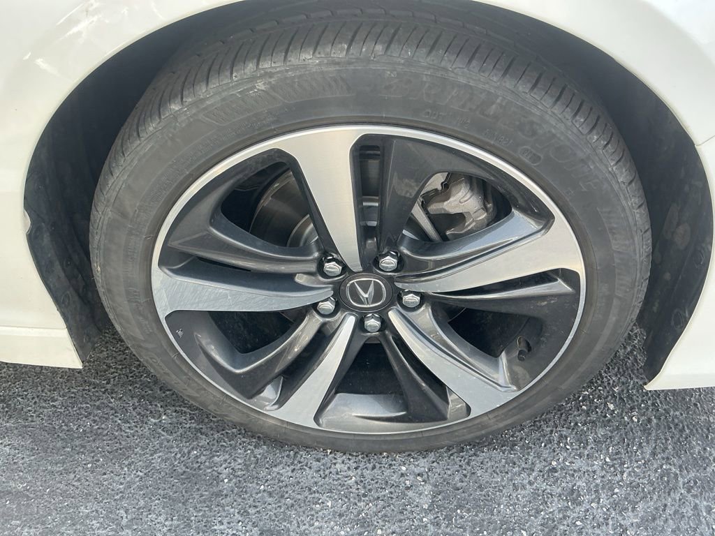 Certified 2024 Acura TLX w/ Technology Package image 11