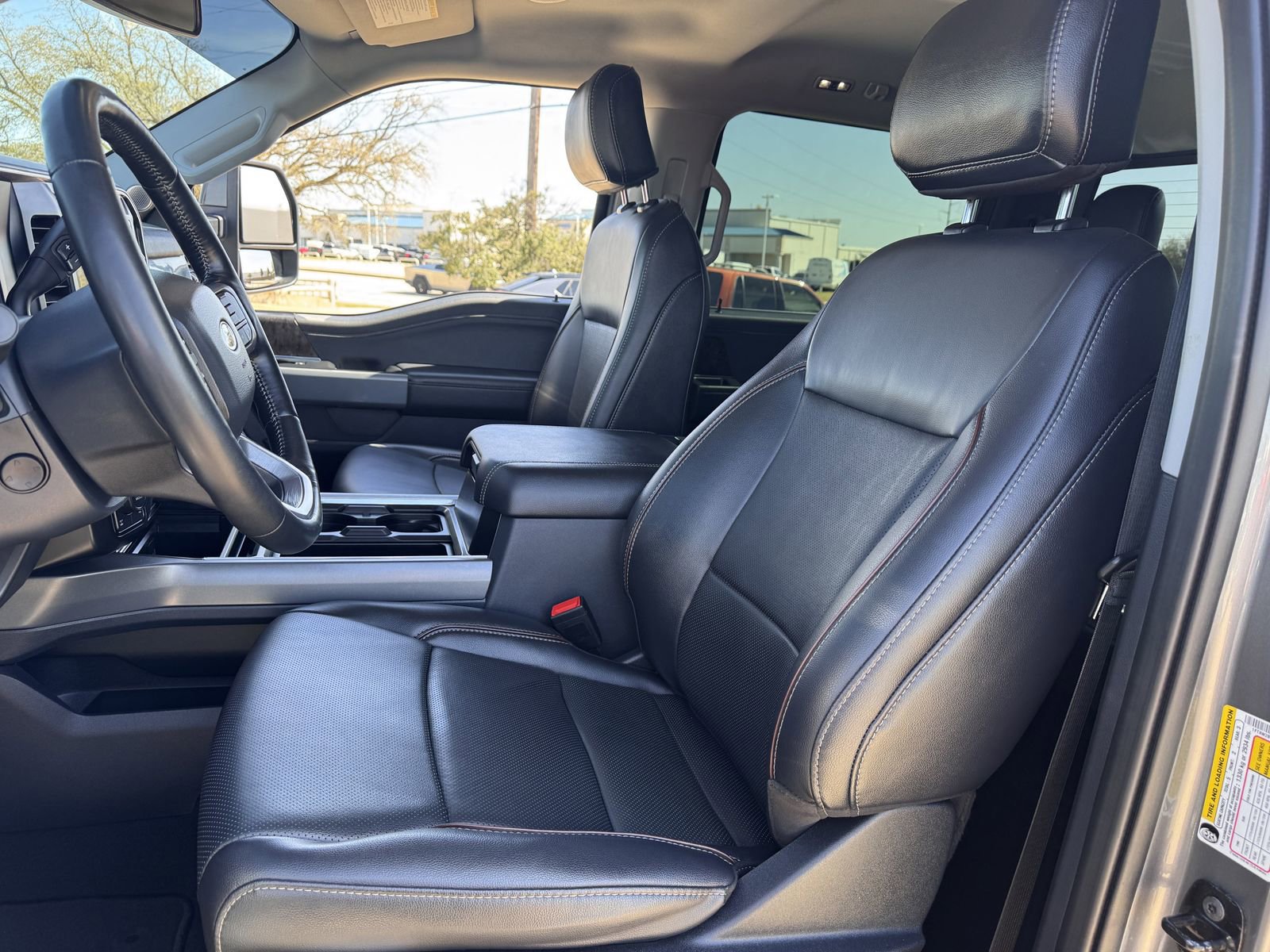 Used 2024 Ford F250 Lariat w/ Lariat Ultimate Package image 27