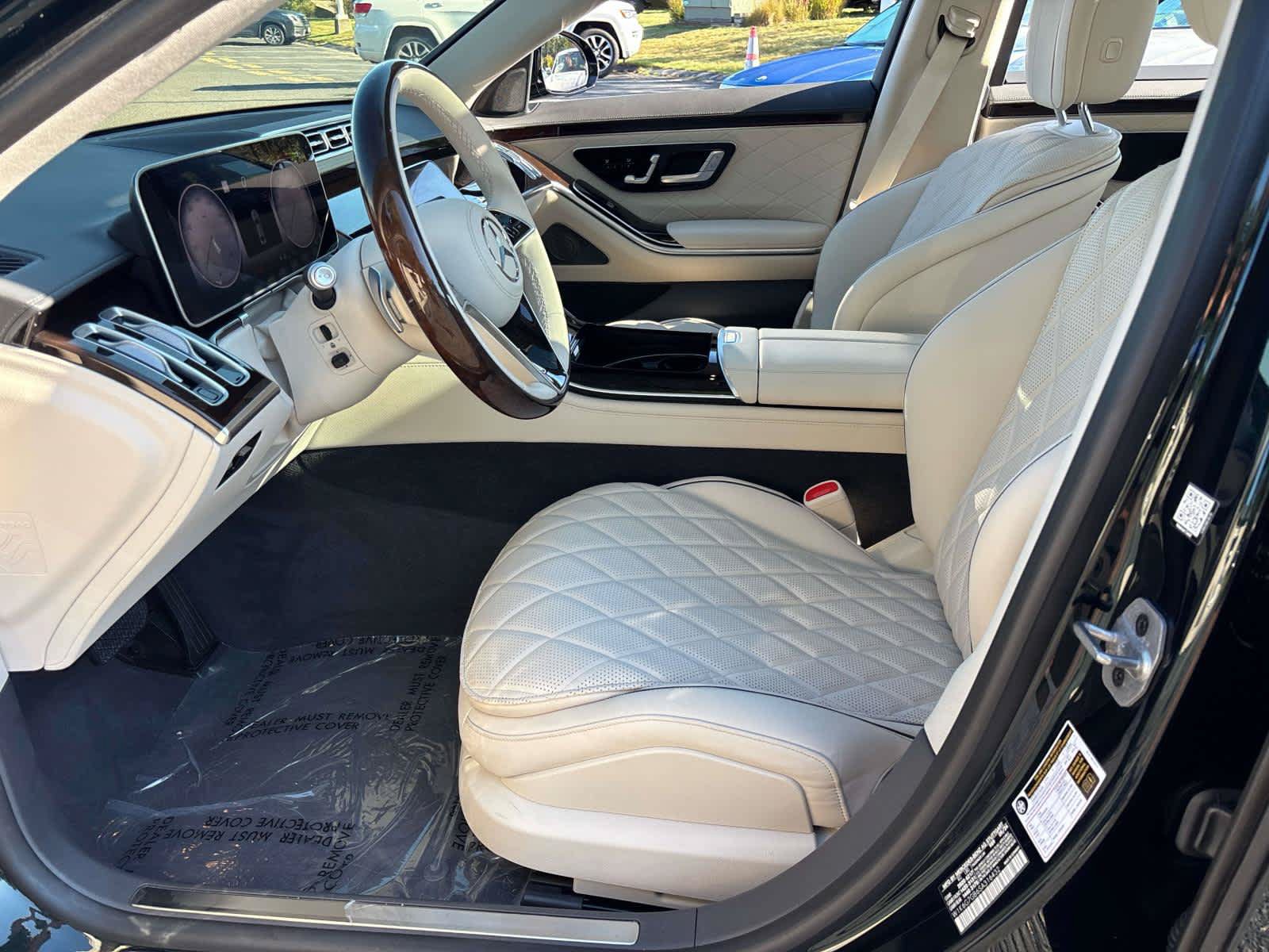 Used 2025 Mercedes-Benz S 580 4MATIC Sedan image 9