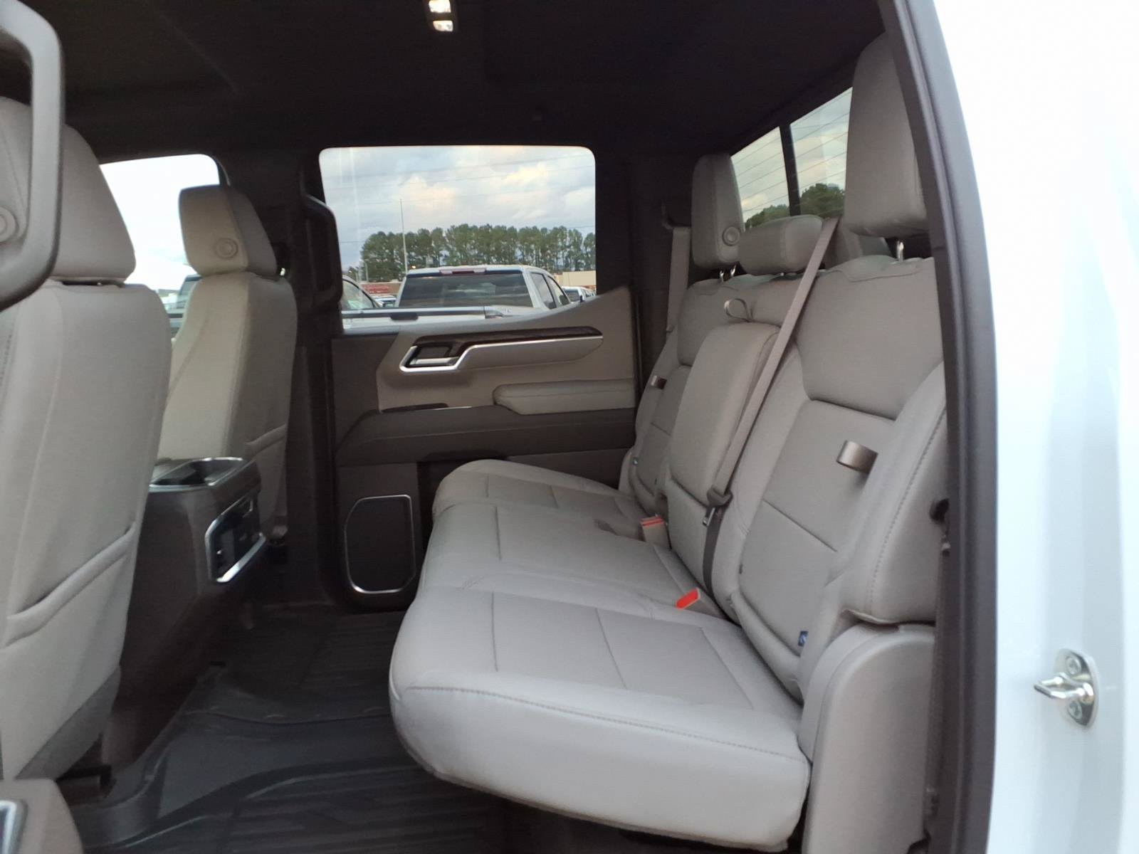 New 2026 GMC Sierra 1500 SLT w/ SLT Premium Plus Package AWD/4WD image 22