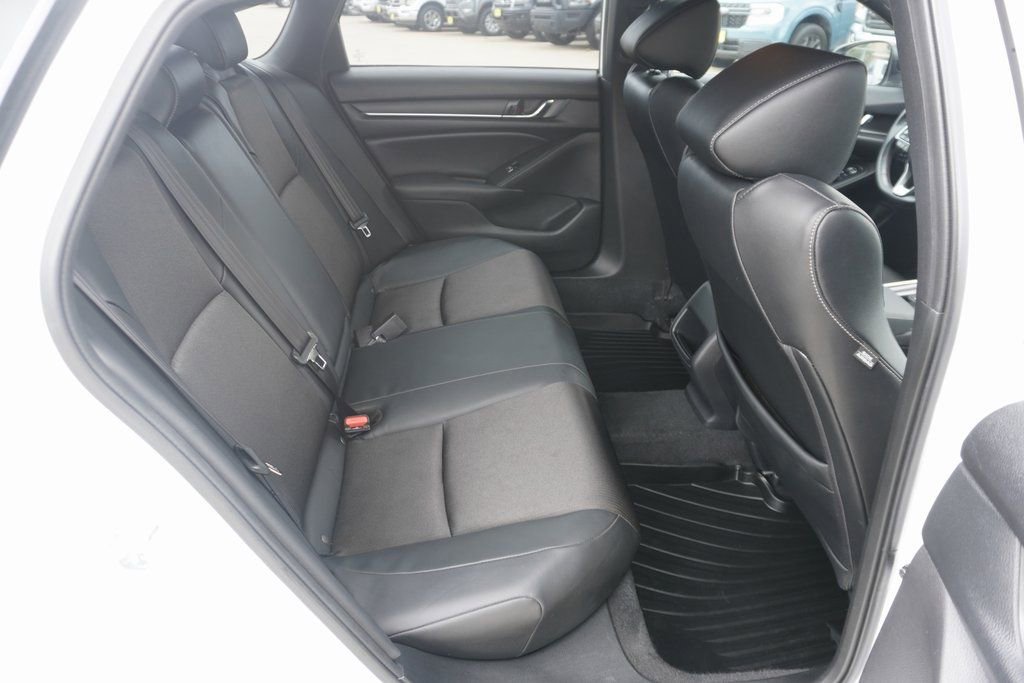 Used 2022 Honda Accord Sport image 19