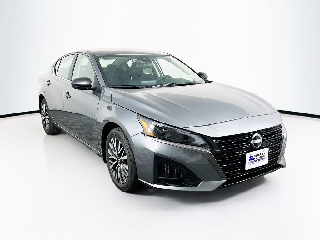 New 2026 Nissan Altima 2.5 SV AWD/4WD image 1