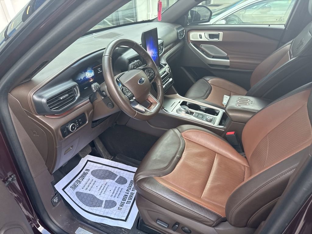 Used 2023 Ford Explorer King Ranch w/ Technology Package AWD/4WD image 19