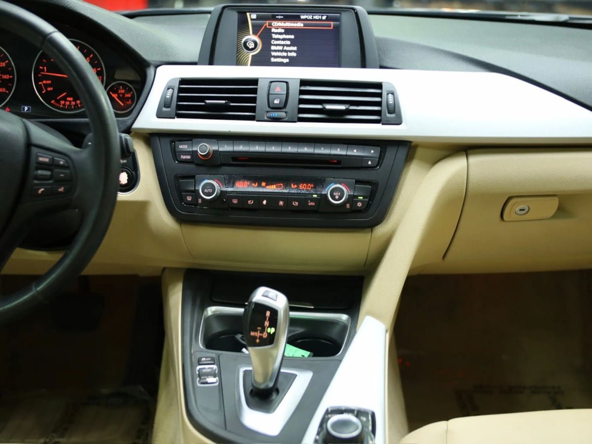 Used 2012 BMW 328i Sedan RWD image 31