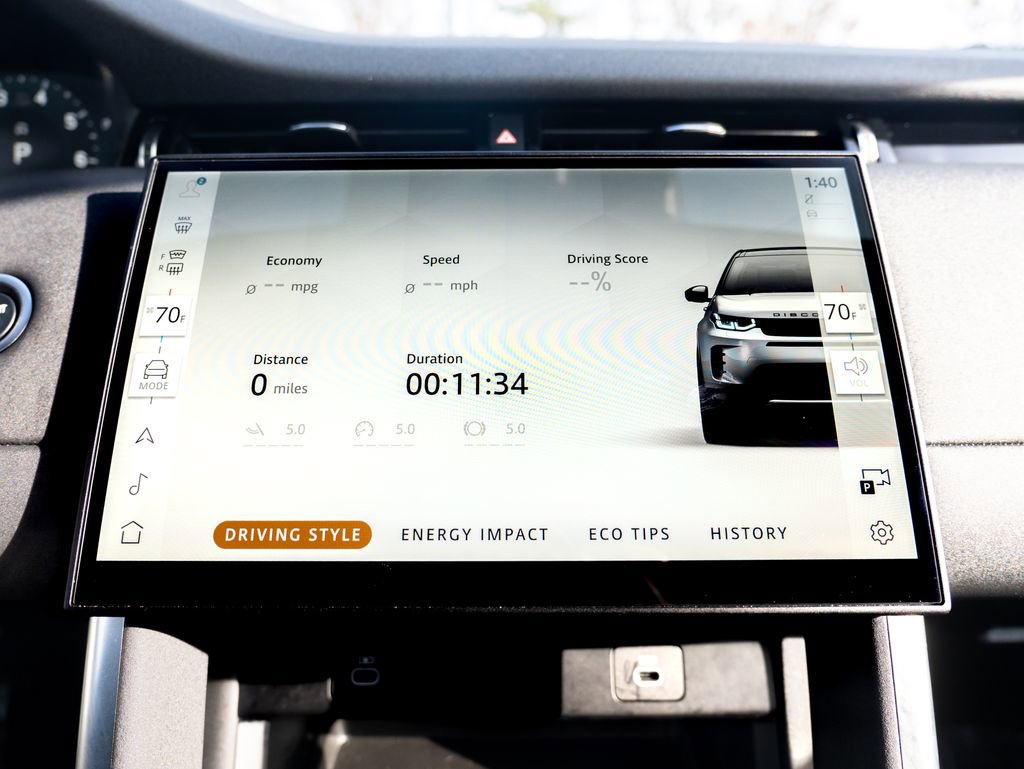 Certified 2025 Land Rover Discovery Sport S AWD/4WD image 27