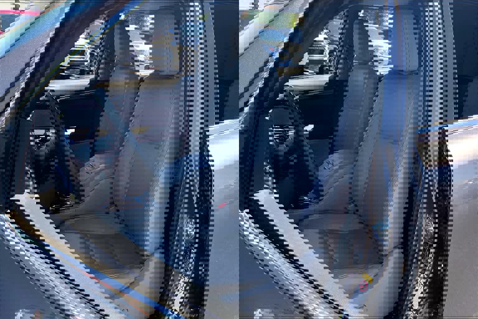 Used 2015 Toyota Highlander Limited w/ Driver Technology Package image 9