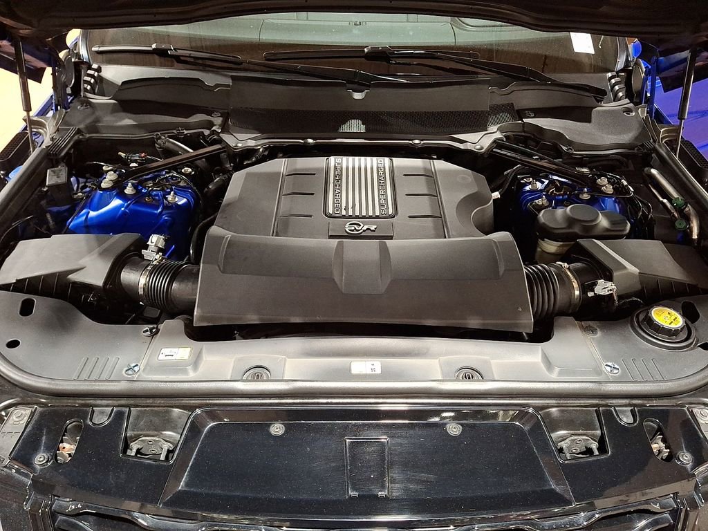 Used 2019 Land Rover Range Rover Sport SVR AWD/4WD image 27
