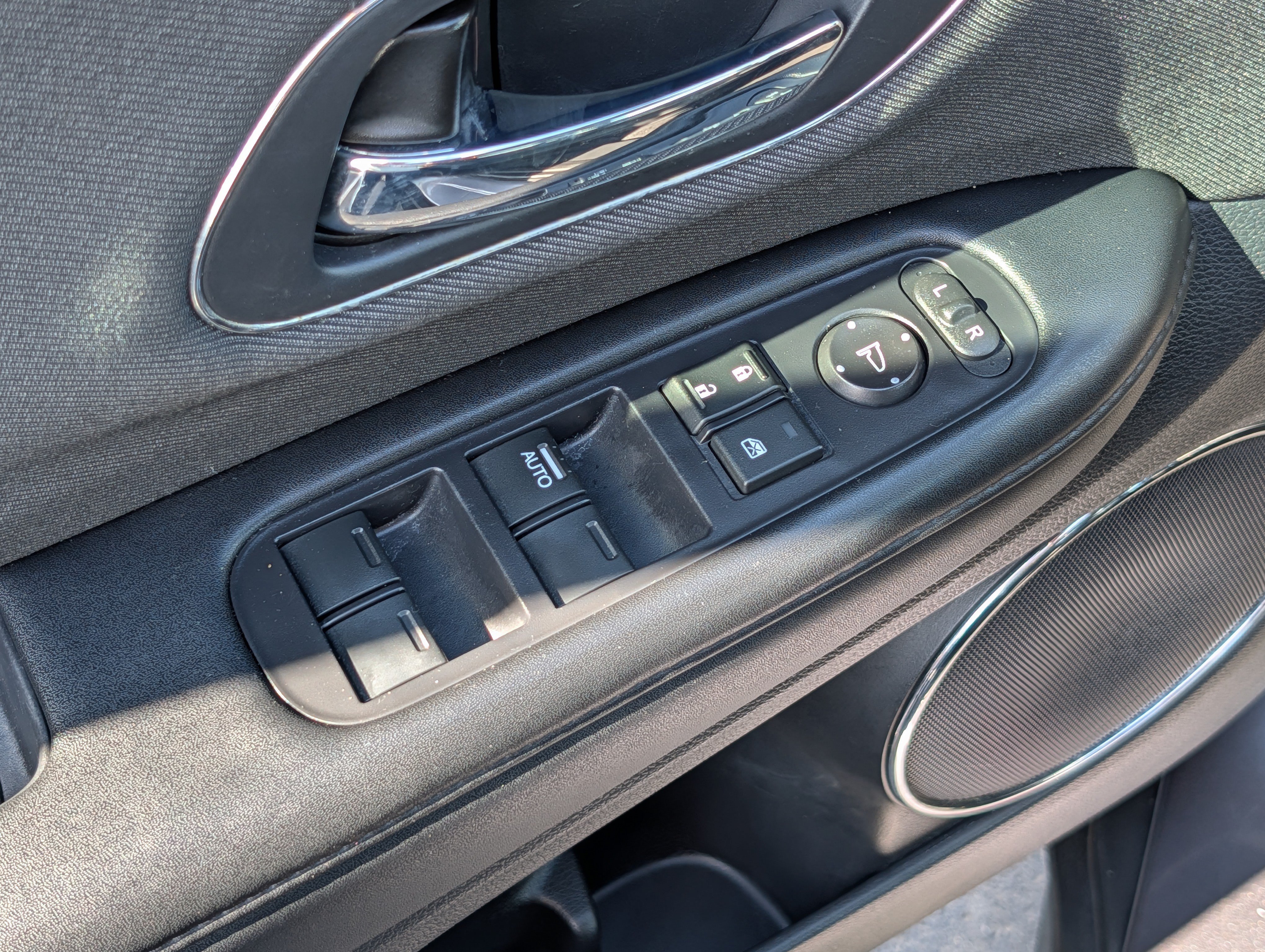 Used 2021 Honda HR-V EX image 19