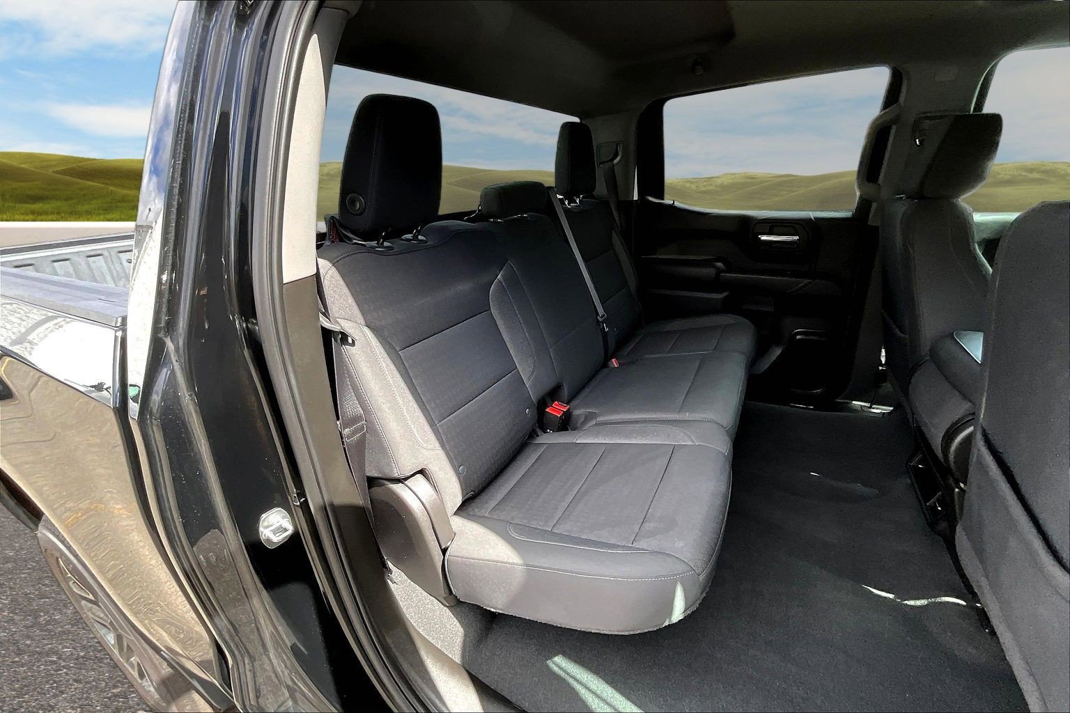 Used 2022 Chevrolet Silverado 1500 Custom Trail Boss image 17