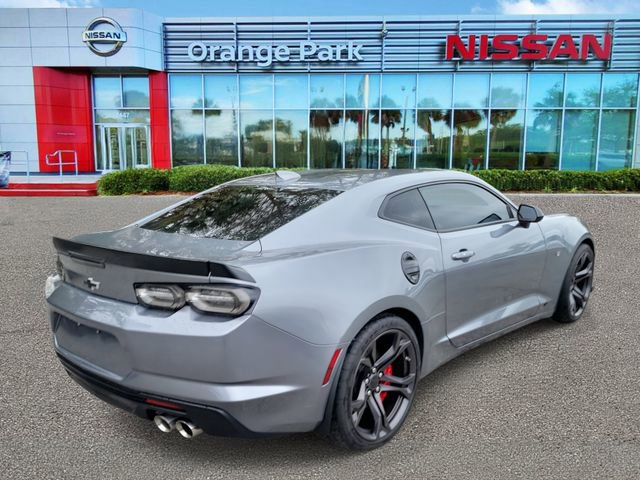 Used 2019 Chevrolet Camaro SS image 2