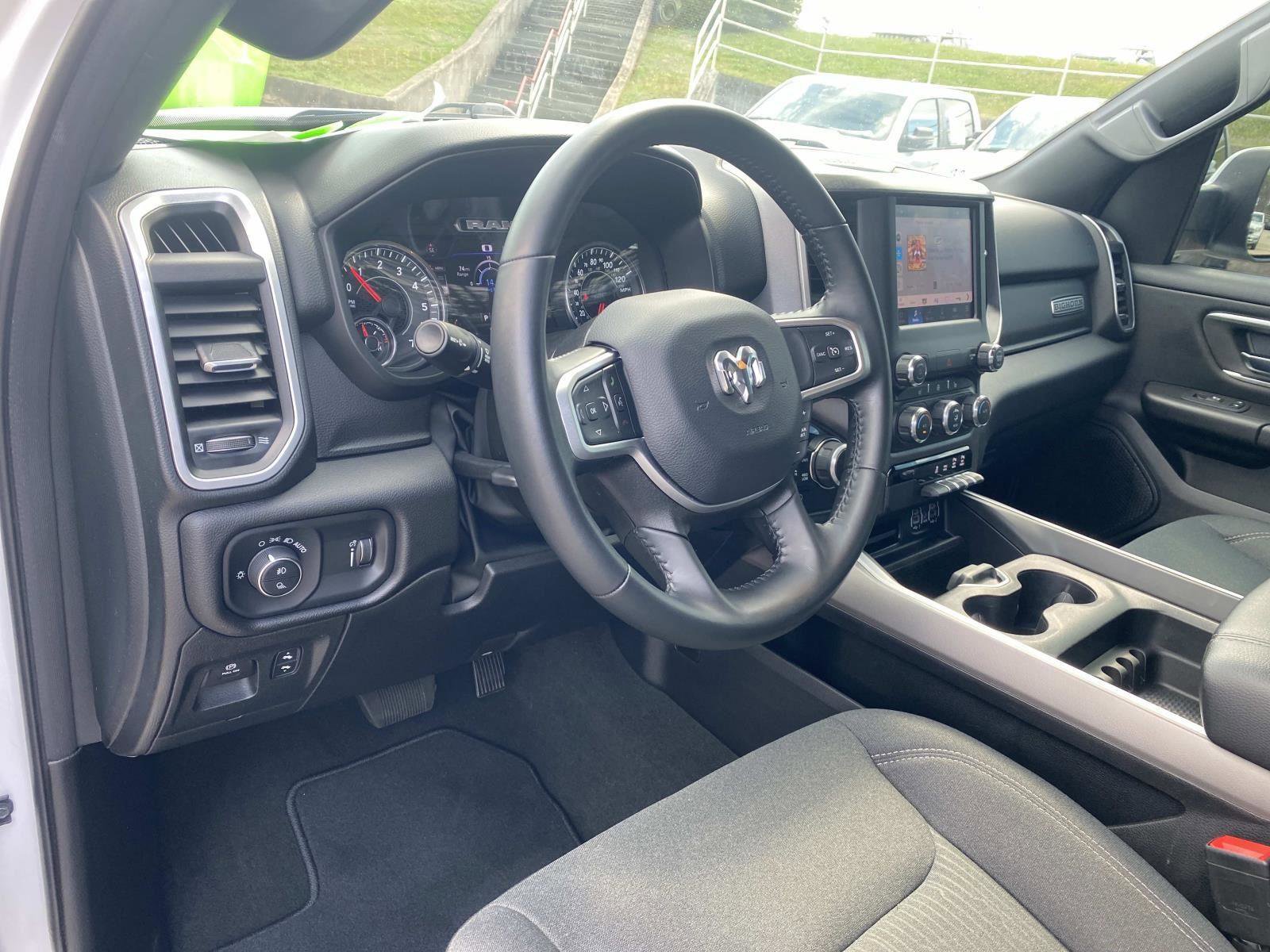 Certified 2023 RAM 1500 Big Horn image 28