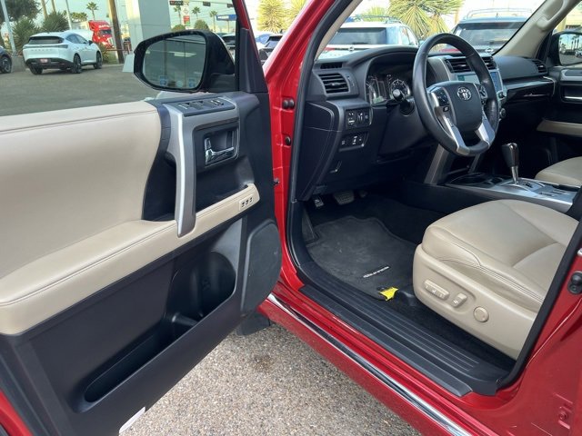 Used 2024 Toyota 4Runner Limited image 21
