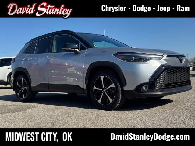 Used 2025 Toyota Corolla Cross AWD Hybrid w/ Convenience Package