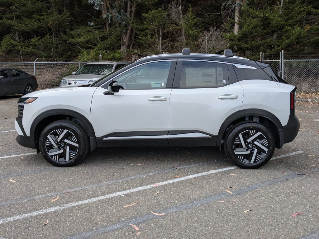 New 2026 Nissan Kicks SV w/ Cold Weather Package FWD image 8